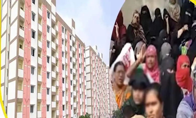 DOUBLE-BEDROOM-PROTEST