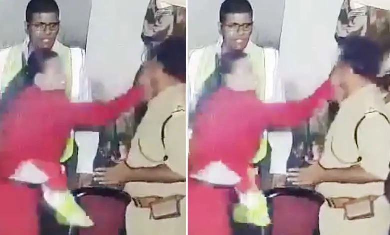 SPYJET-AIRLIN-WOMEN-SLAPPED