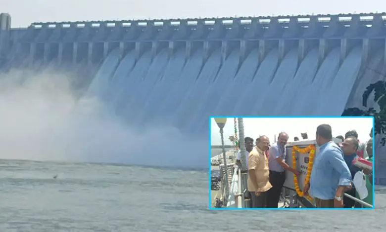 NAGARJUNA-SAGAR-GATES