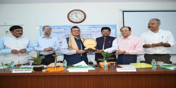 n6390615111731498777904fdb76e3f59b64d26ebea7e321572e83dab3757cdd21b455a925c01c59302f738