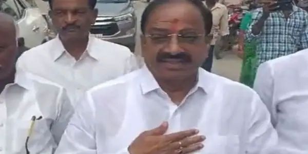 n642447024173358301522163c15aa4a2104c6f098a44bad51a80e4e5684aae80cf81cd23b3788e06c27589