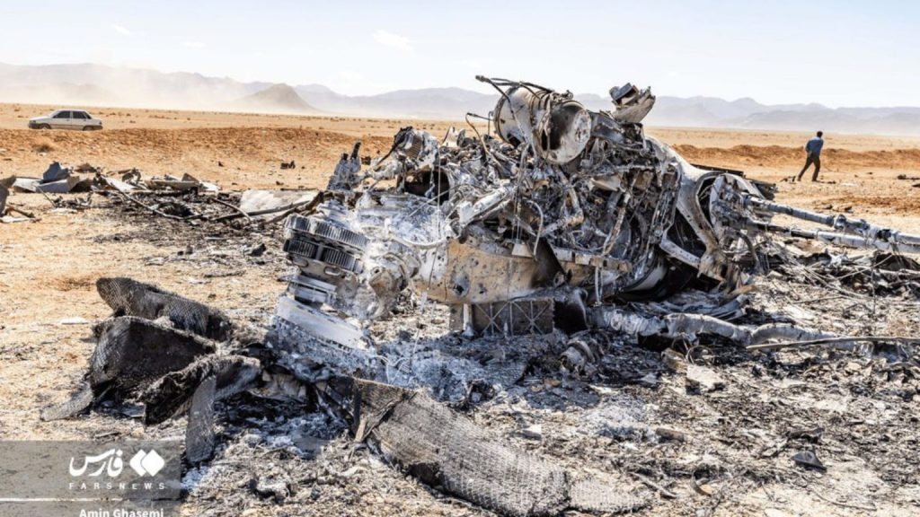Photos-released-by-Iranian-state-media-show-wreckage-of-U.S.-MC-130-aircraft-and-MH-6-helicopters-scattered-used-in-the-rescue-mission-1-1536x864