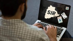 Hyderabad-SIR-online-forms-face-Aadhaar-Voter-ID-mismatch-issue-5-1536x864