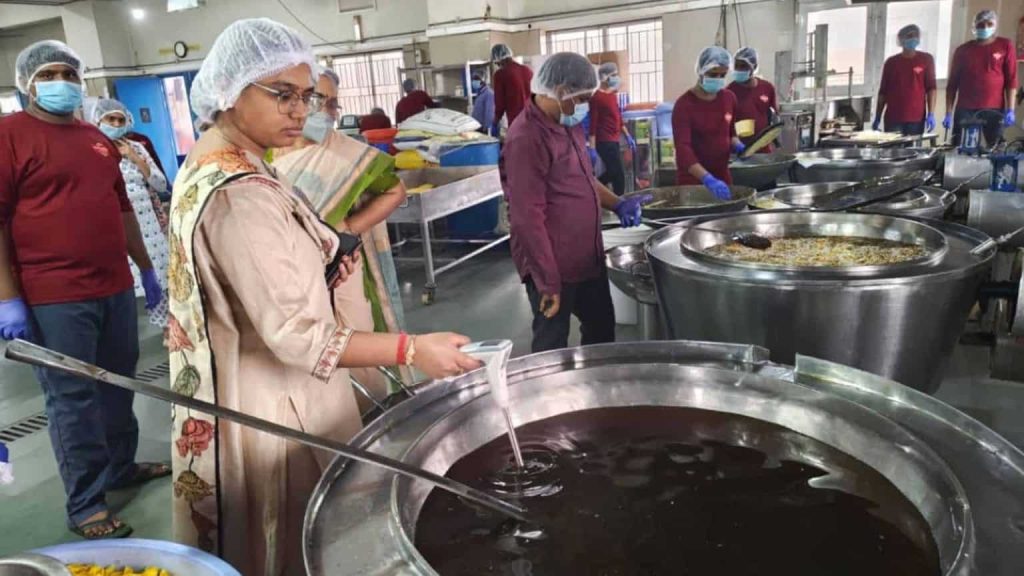 Sweet-shops-raided-in-Hyderabad-G-Pulla-Reddy-among-them.jpg-6-1536x864