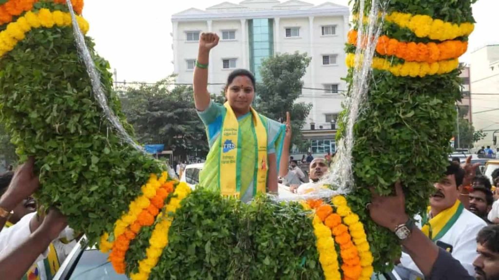 Telangana-Rakshana-Sena-TRS-president-Kalvakuntla-Kavitha-1536x864